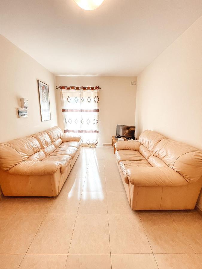 Stresa Court San Ġiljan